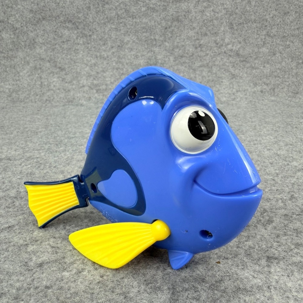 Disney Pixar Finding Nemo Dory McDonald's Happy Meal Toy Fish 2003 Working